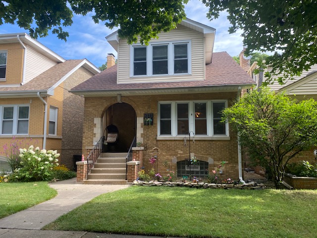 Apartment Hero Image